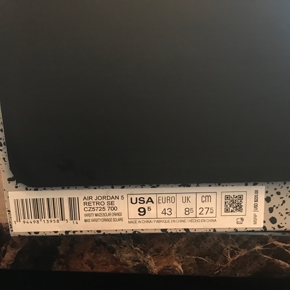 Jordan 5 Retro What The Sz. 9.5 - Picture 3 of 8